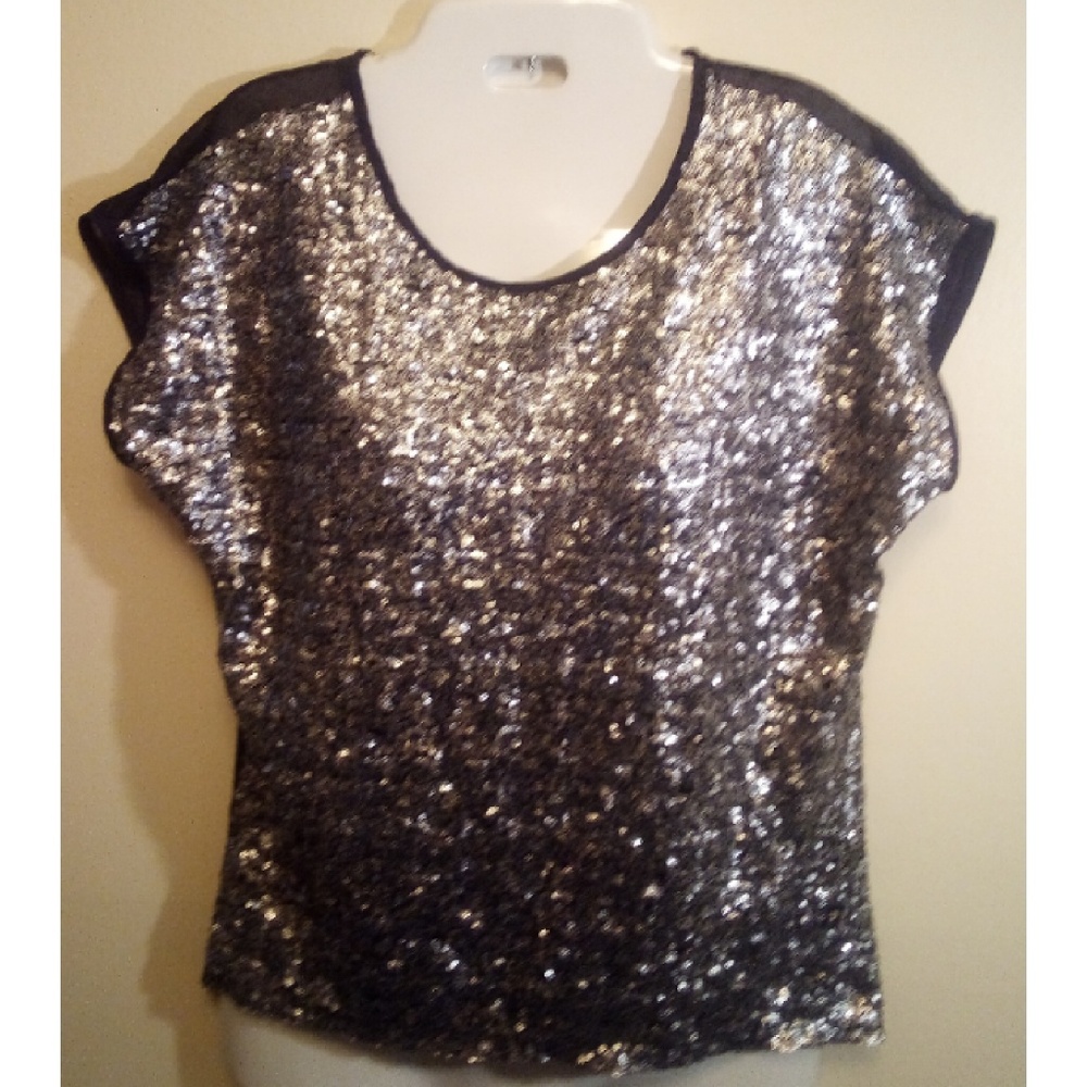 Chloe K gray sparkle top with sheer back
